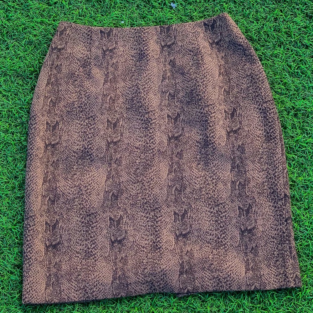 SNAKE SKIRT